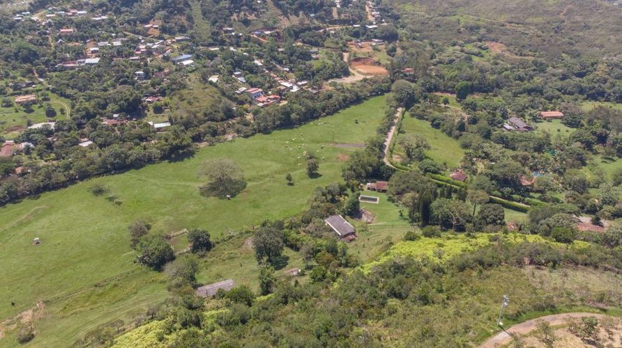 Lote en venta en Potrerito, Jamundí, 3006 m² · foto 17 de 18