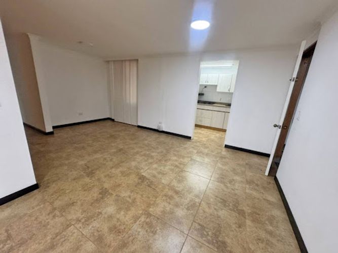 Apartamento de 3 alcobas en arriendo en Belén Las Mercedes, Medellín, 90 m² · foto 3 de 16