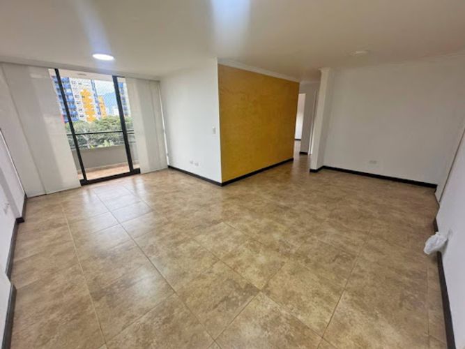 Apartamento de 3 alcobas en arriendo en Belén Las Mercedes, Medellín, 90 m² · foto 8 de 16
