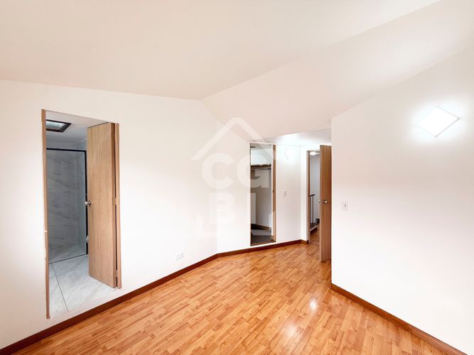 Casa en venta en Santa Ana, Bogotá · foto 7 de 24