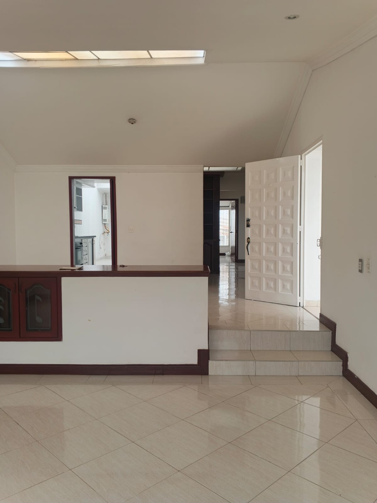 Casa en venta en Modelia, Bogotá · foto 2 de 24