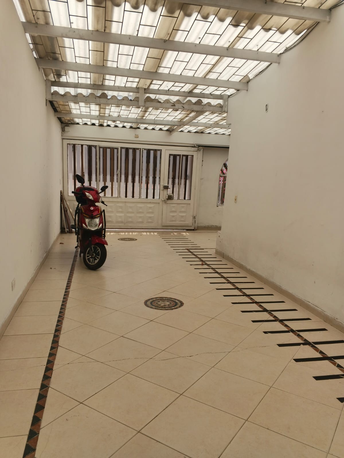 Casa en venta en Modelia, Bogotá · foto 5 de 24