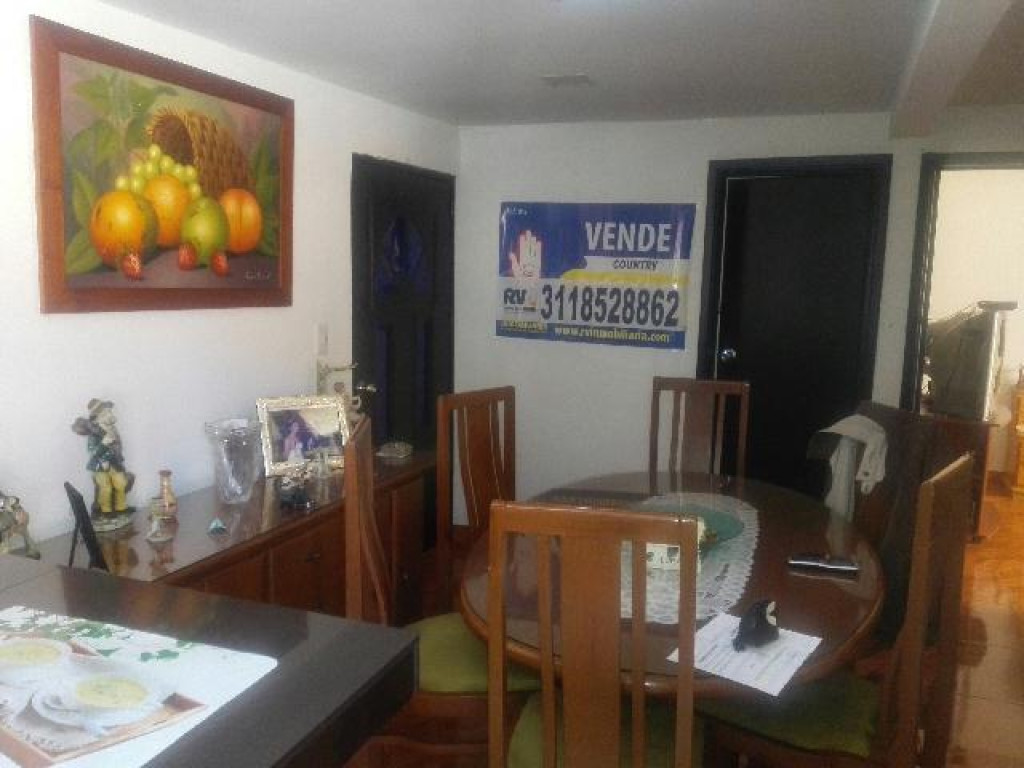 Casa en venta en Santa Isabel, Bogotá · foto 3 de 10
