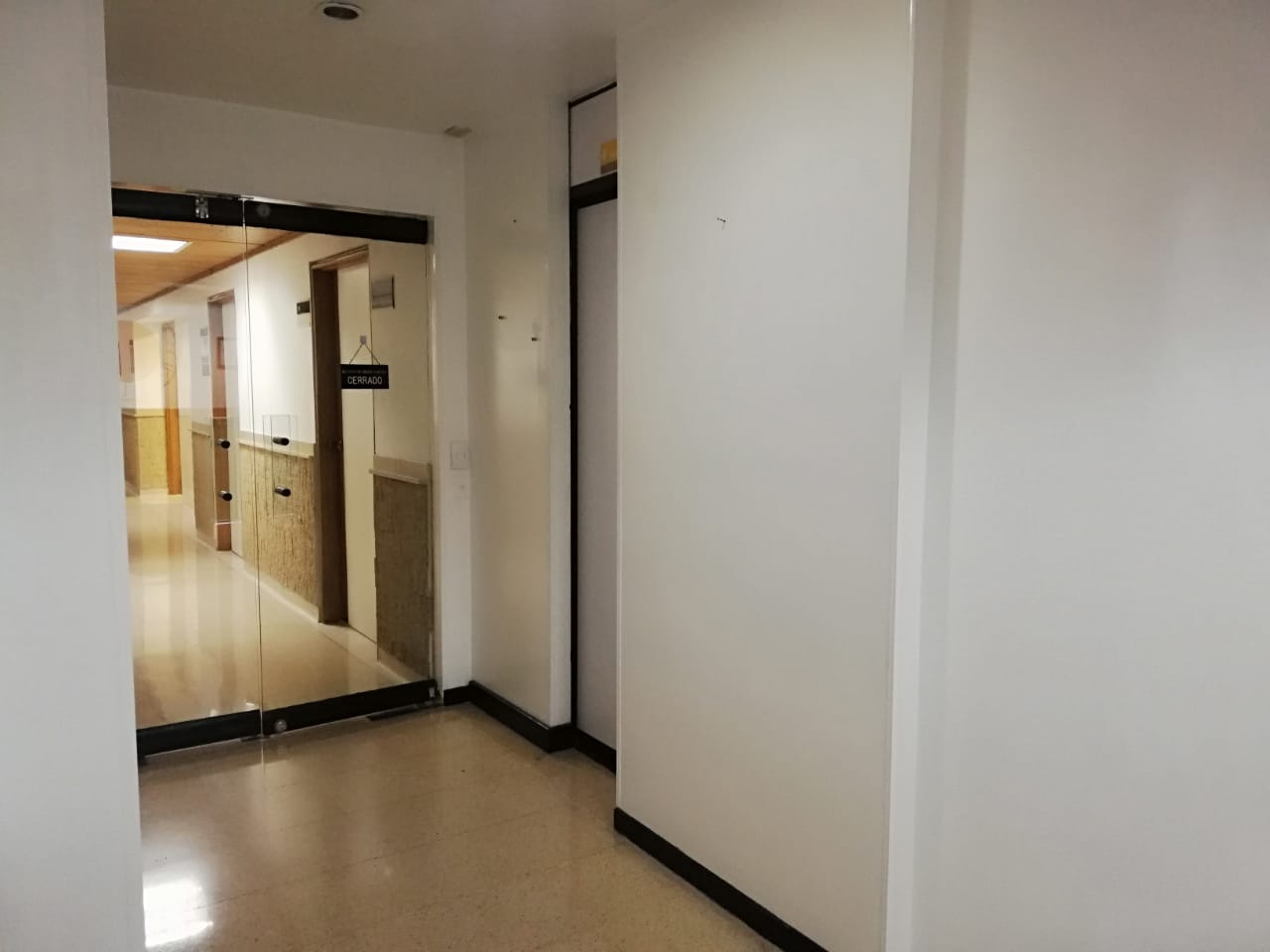 Consultorio en venta en Milla de Oro, Medellín 3