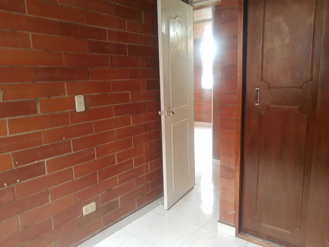 Apartamento de 3 alcobas en venta en Muzu, Bogotá, 51 m² · foto 2 de 24