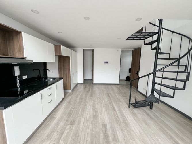 Apartaestudio en venta en Marly, Bogotá, 41 m² · foto 2 de 15