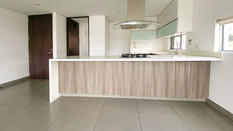 Apartamento de 3 alcobas en arriendo en Santa Maria De Los Angeles, Medellín, 120 m² · foto 4 de 15