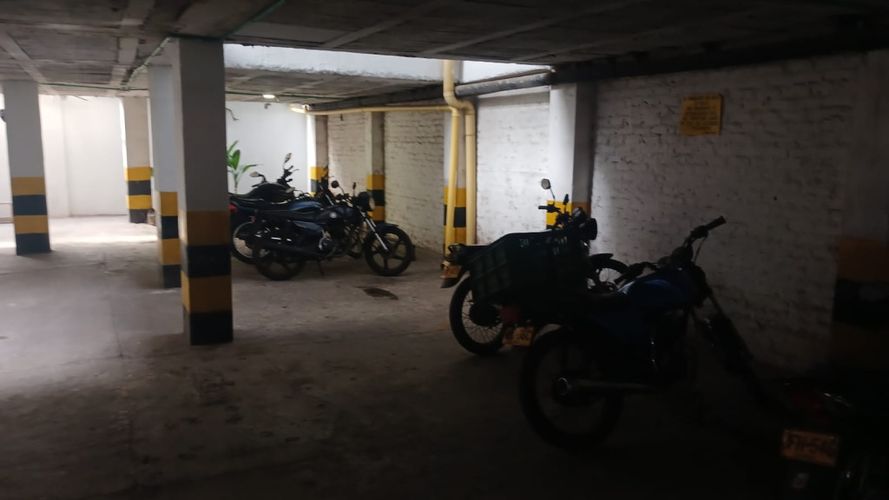 Edificio en venta en Cristobal Colon, Cali, 759 m² · foto 14 de 15