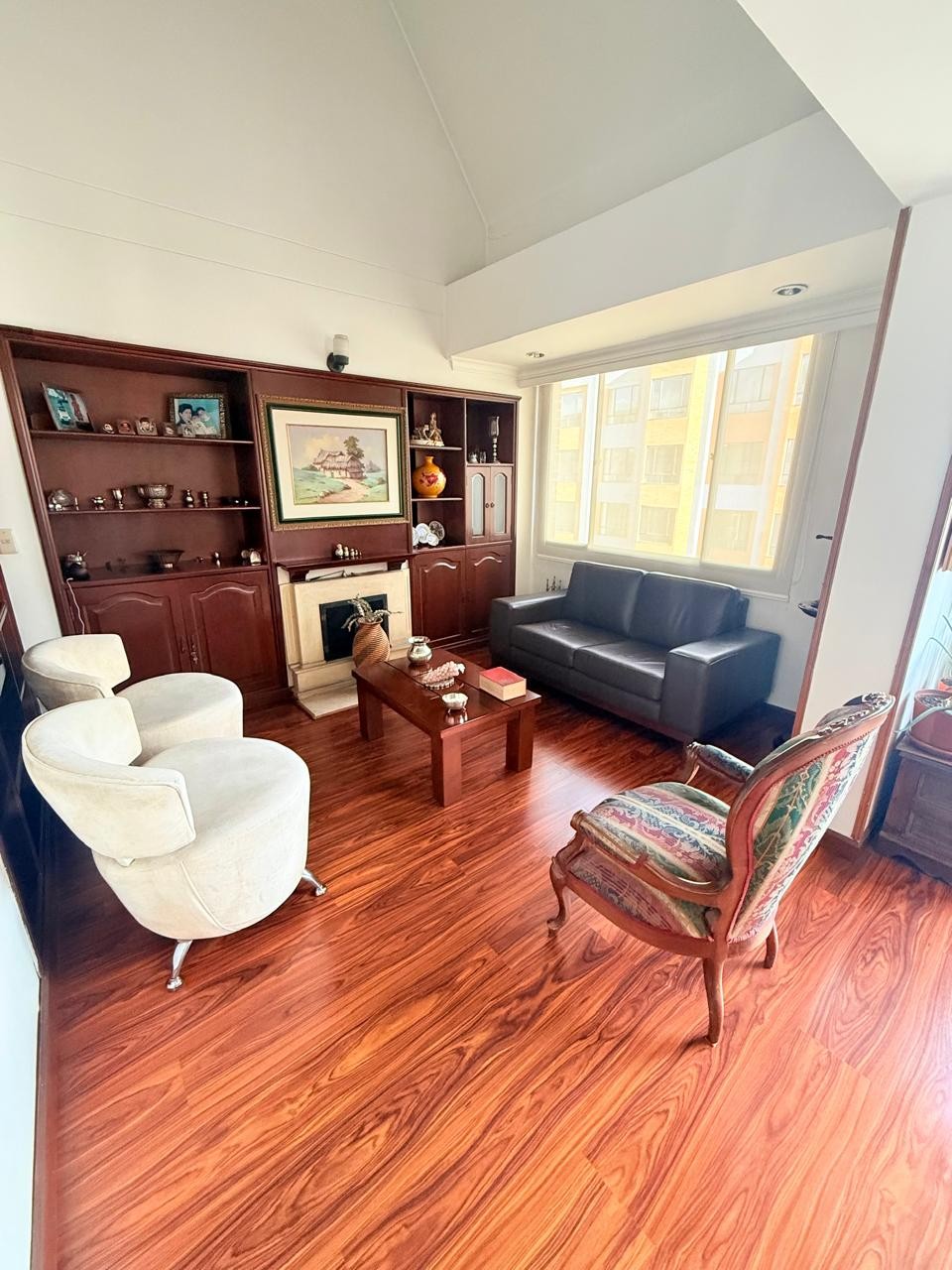 Apartamento en venta en El Batán, Bogotá · foto 3 de 18