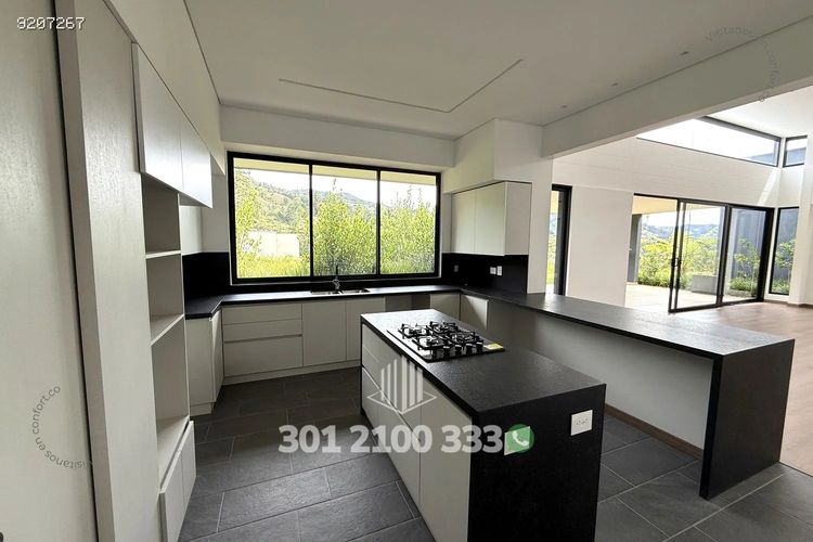 Casa de 3 alcobas en venta en Los Salados, El Retiro, 375 m² · foto 10 de 24