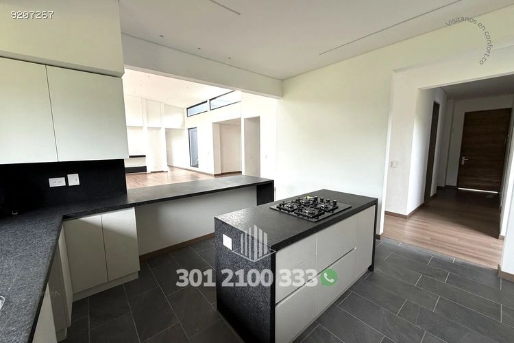 Casa de 3 alcobas en venta en Los Salados, El Retiro, 375 m² · foto 11 de 24