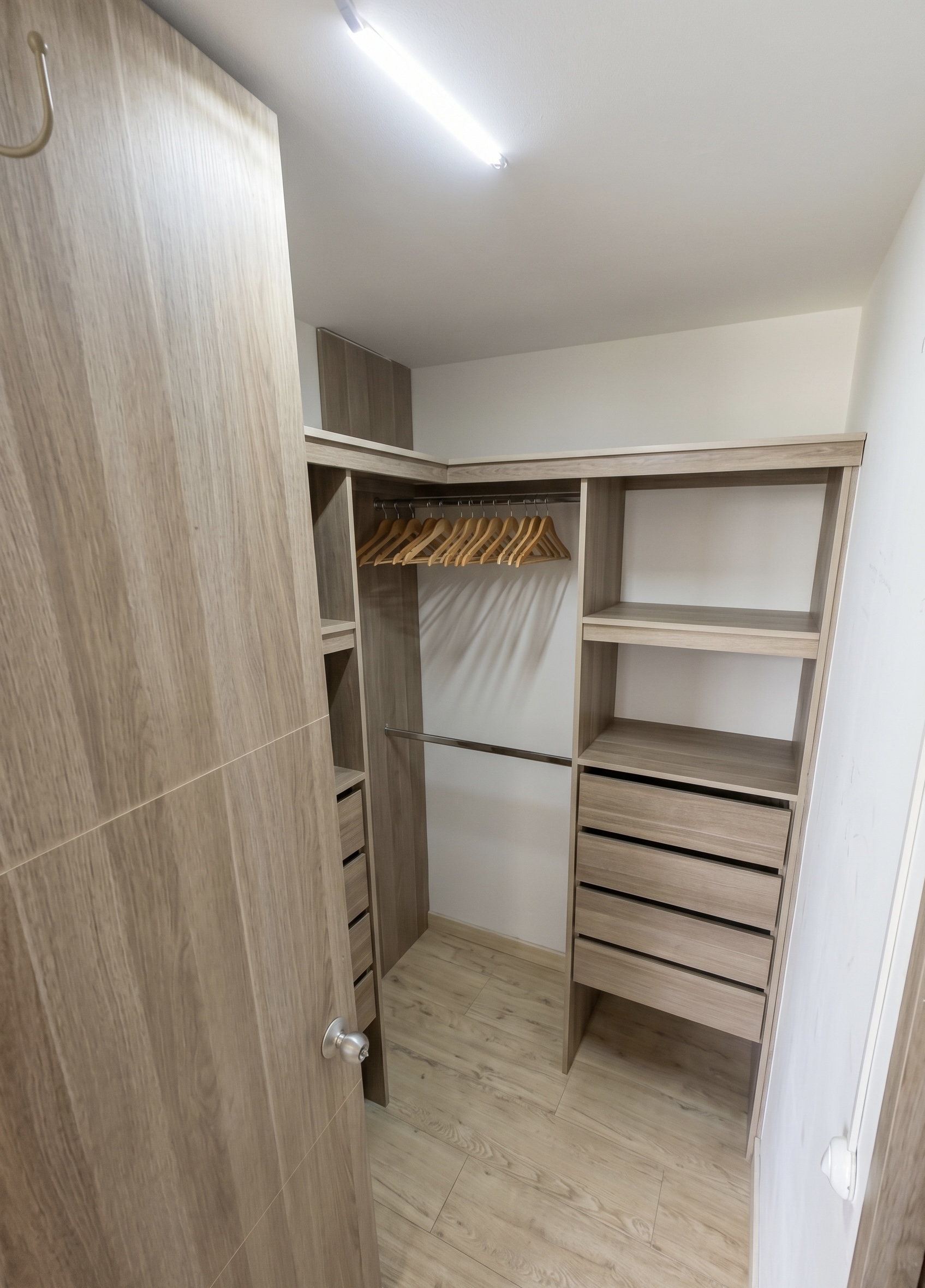Apartamento en venta en La Prosperidad, Madrid 4