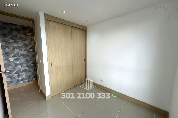 Apartamento de 3 alcobas en arriendo en Loma Del Indio, Medellín, 85 m² · foto 11 de 24