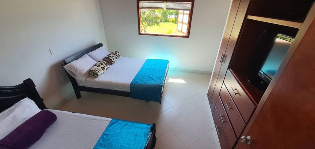 Casa de 4 alcobas en venta en Mesa De Los Santos, Piedecuesta, 250 m² · foto 6 de 14