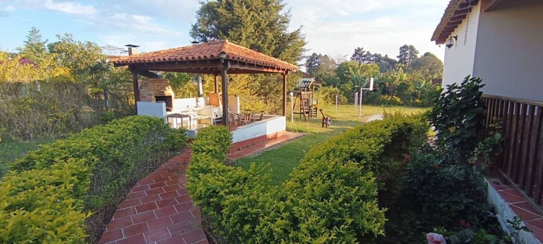 Casa de 4 alcobas en venta en Mesa De Los Santos, Piedecuesta, 250 m² · foto 14 de 14