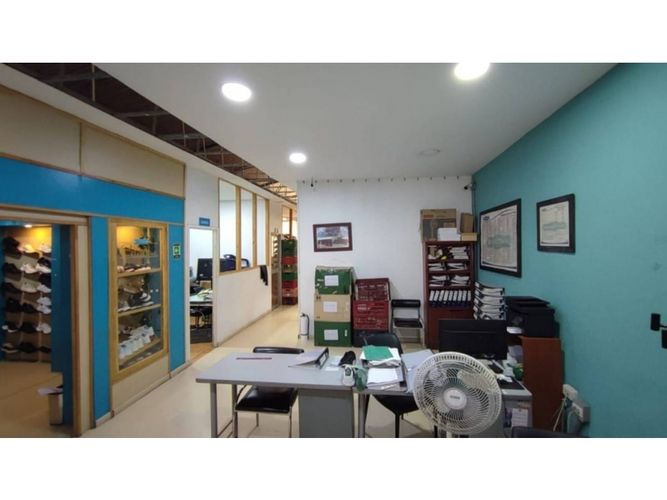 Bodega en venta en Bombona No.1, Medellín, 504 m² · foto 8 de 8