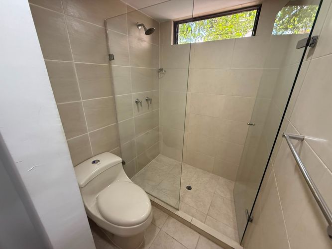 Apartamento de 3 alcobas en arriendo en Santa Maria De Los Angeles, Medellín, 140 m² · foto 12 de 15