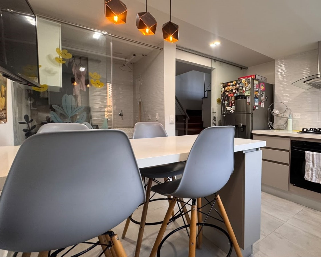Apartamento en arriendo en El Poblado, Medellín · foto 7 de 15