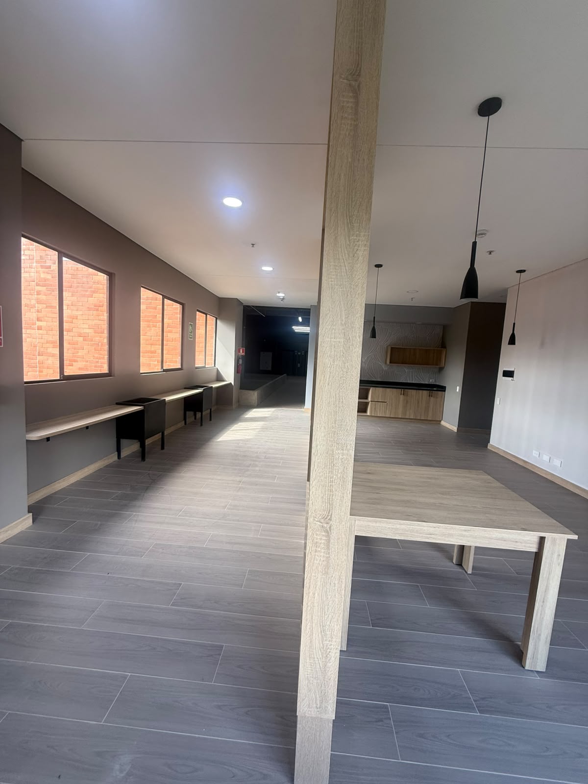 Apartamento en venta en Zona Centro, Envigado · foto 2 de 15