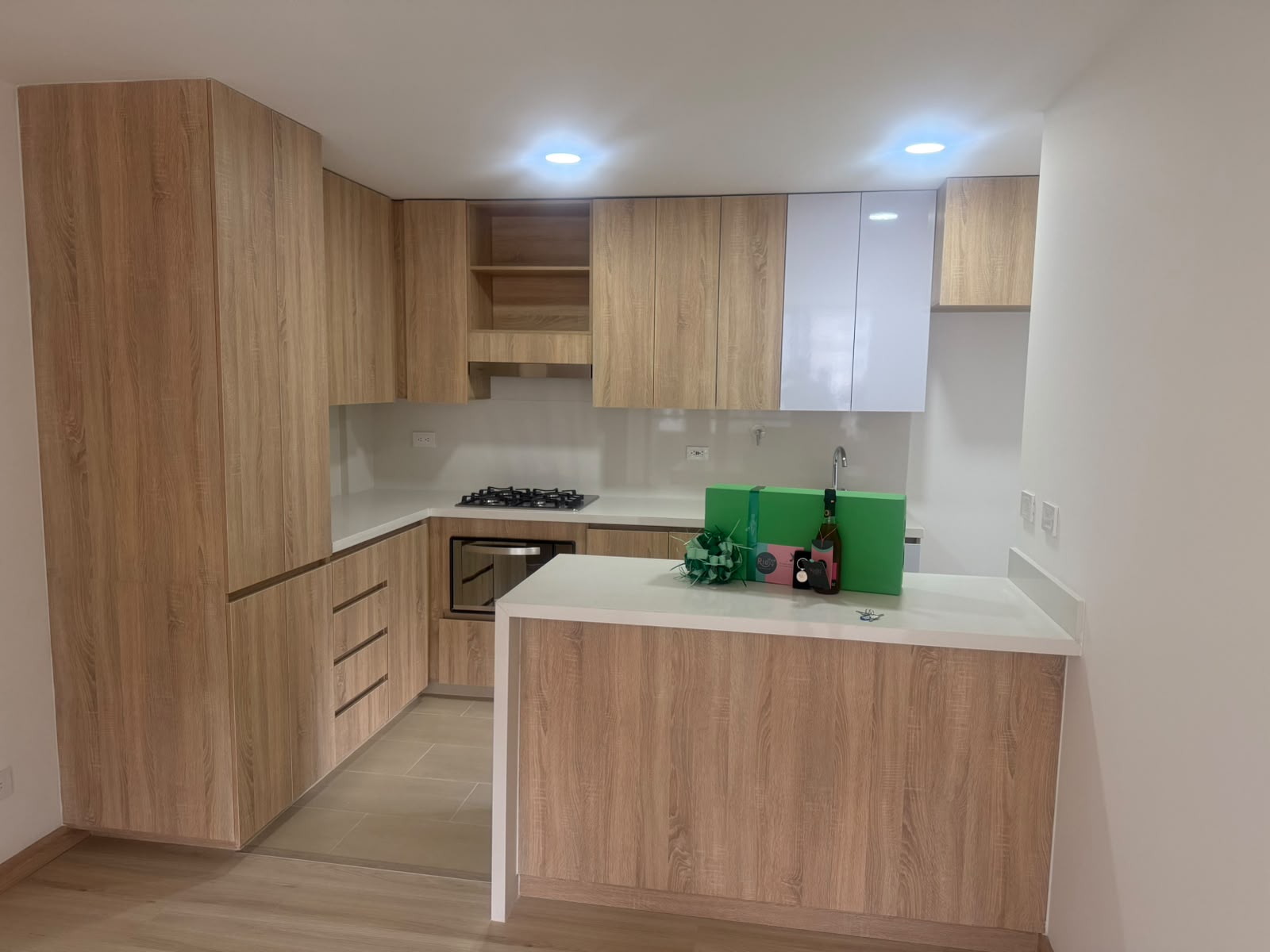 Apartamento en venta en Zona Centro, Envigado · foto 8 de 15