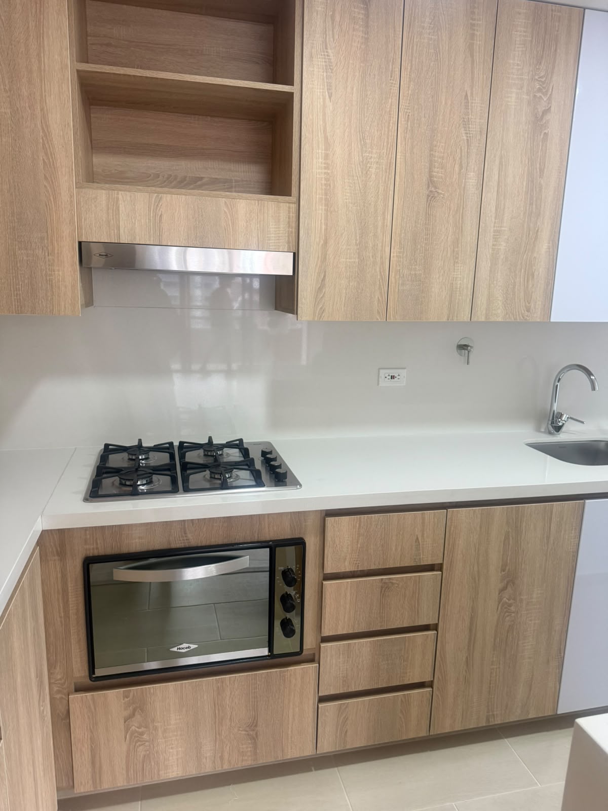 Apartamento en venta en Zona Centro, Envigado · foto 9 de 15