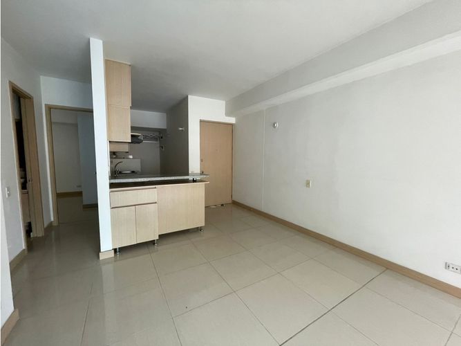Apartamento de 3 alcobas en venta en Aves Maria, Sabaneta, 70 m² · foto 3 de 15