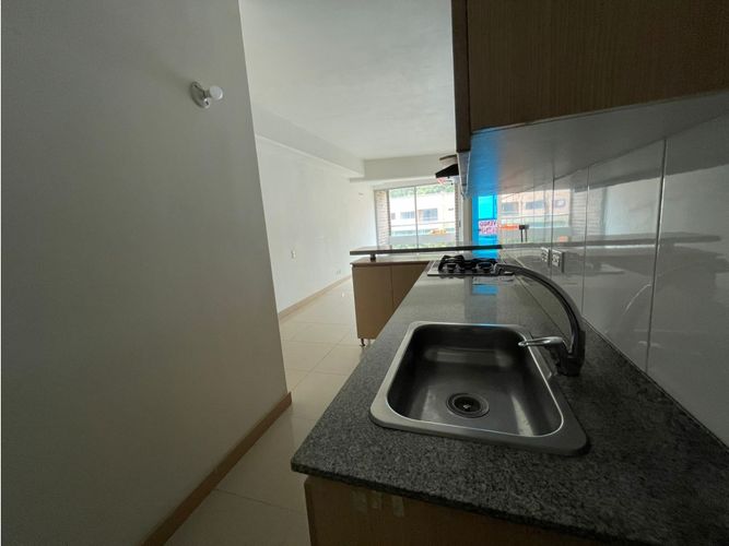 Apartamento de 3 alcobas en venta en Aves Maria, Sabaneta, 70 m² · foto 13 de 15