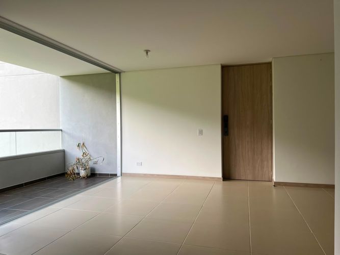 Apartamento de 3 alcobas en arriendo en Las Palmas, Envigado, 100 m² · foto 3 de 20