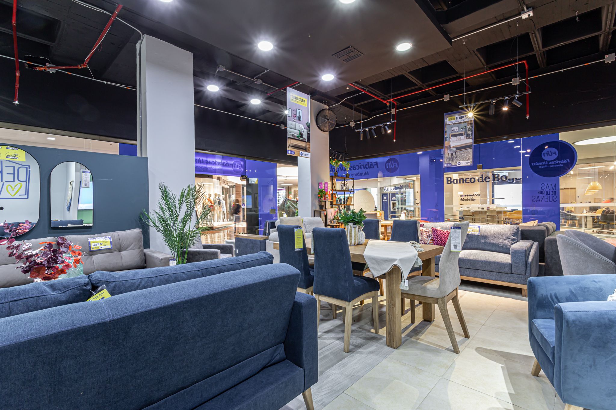 Local comercial en venta en Laureles, Medellín 4