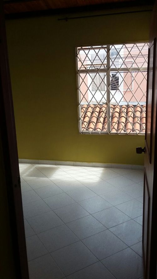 Casa de 3 alcobas en venta en Primera De Mayo, Girón, 74 m² · foto 10 de 12
