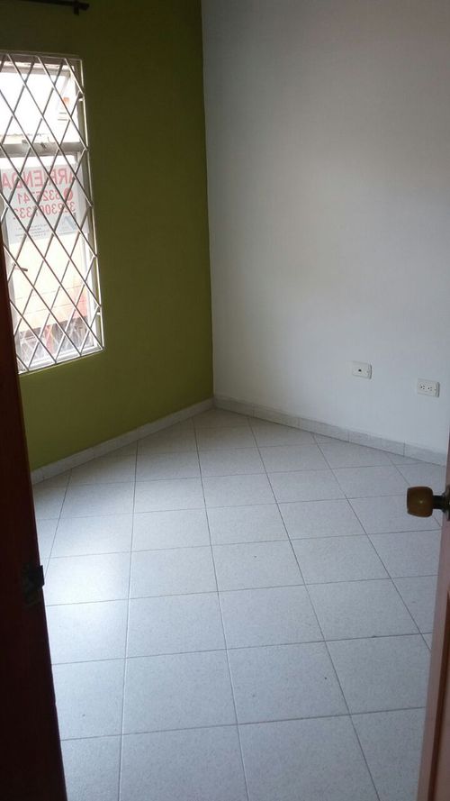 Casa de 3 alcobas en venta en Primera De Mayo, Girón, 74 m² · foto 12 de 12
