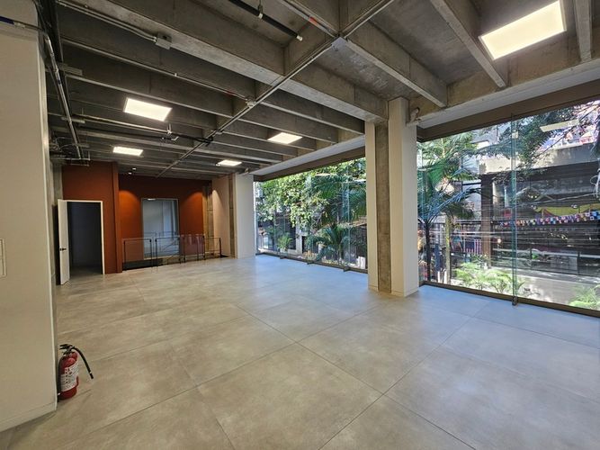 Local en arriendo en El Poblado, Medellín, 162 m² · foto 10 de 13