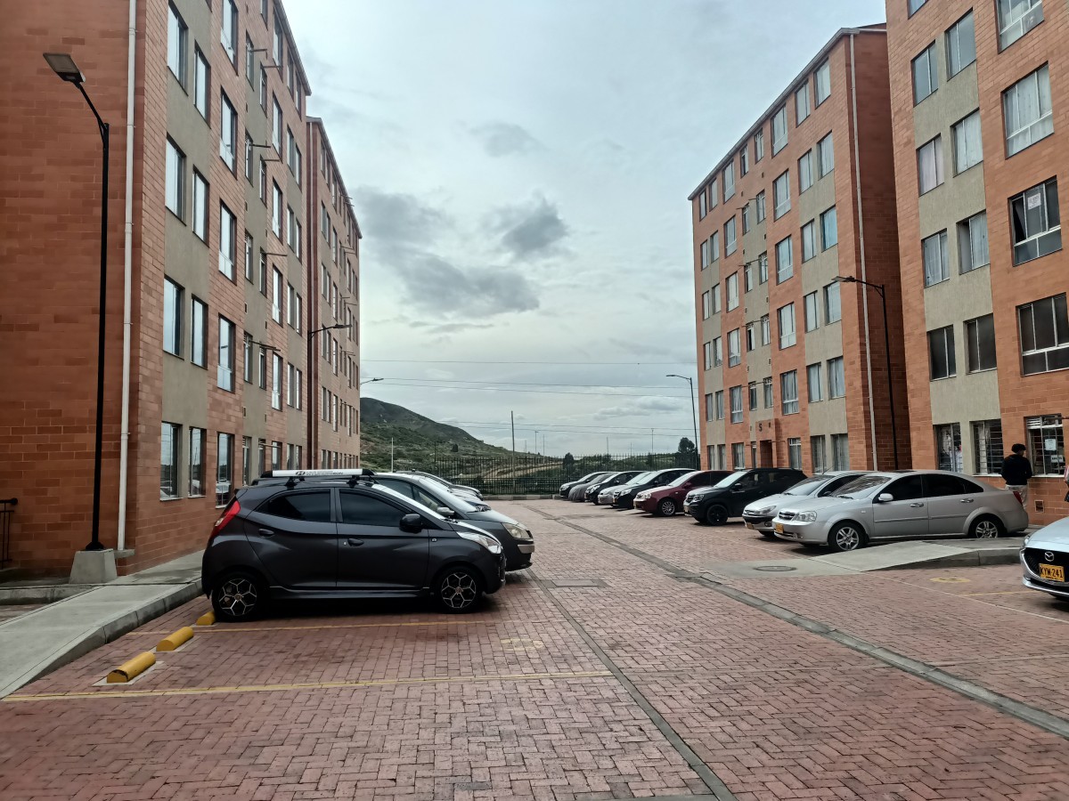 Apartamento en venta en Danubio Azul, Bogotá · foto 2 de 24