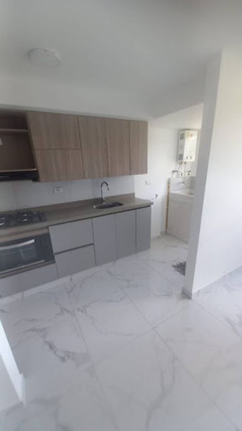 Apartamento de 2 alcobas en arriendo en El Porvenir, Rionegro, 65 m² · foto 4 de 7