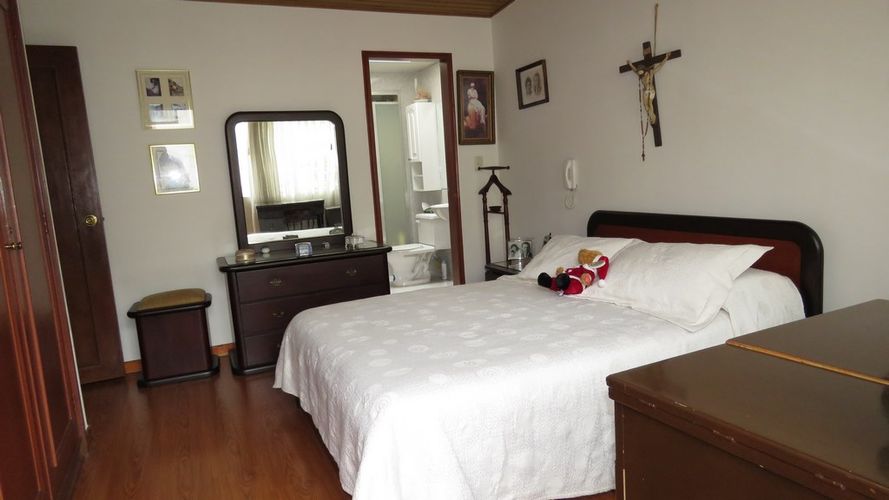 Casa de 4 alcobas en venta en Cedritos, Bogotá, 179 m² · foto 12 de 18