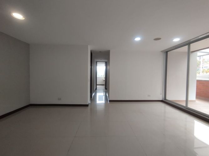 Apartamento de 3 alcobas en arriendo en Loma Del Esmeraldal, Envigado, 90 m² · foto 20 de 20