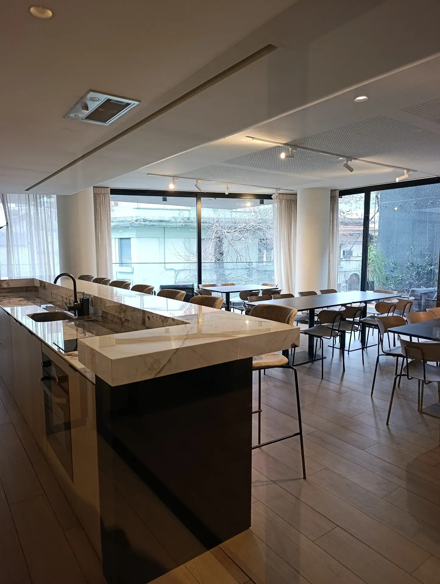 Alquiler Apartamento Dos Dormitorios En Tres Cruces · Foto 7