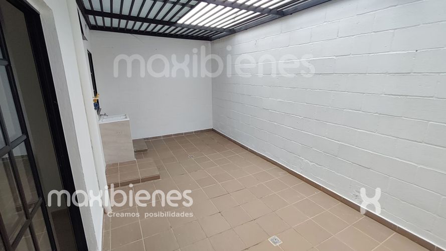 Casa de 3 alcobas en arriendo en Villa Del Rio, Apartado, 160 m² · foto 6 de 19