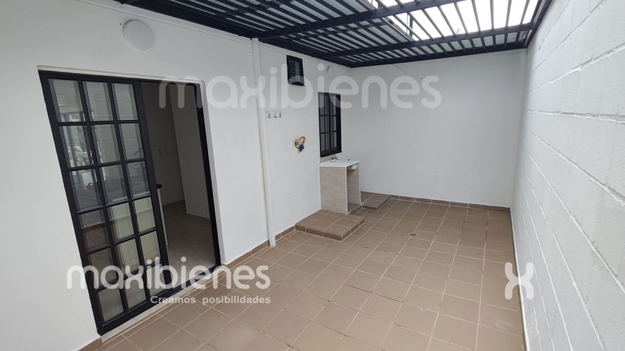Casa de 3 alcobas en arriendo en Villa Del Rio, Apartado, 160 m² · foto 7 de 19