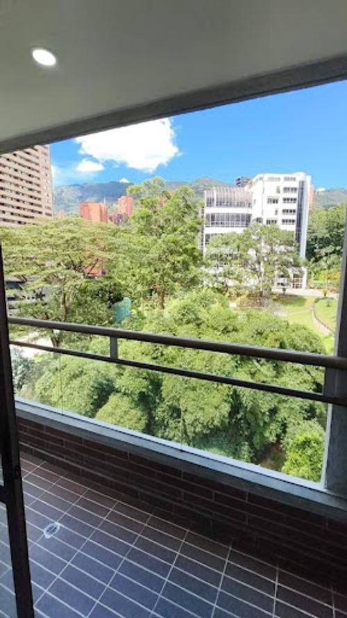 Apartamento de 3 alcobas en arriendo en Loma De Los Gonzalez, Medellín, 69 m² · foto 6 de 21