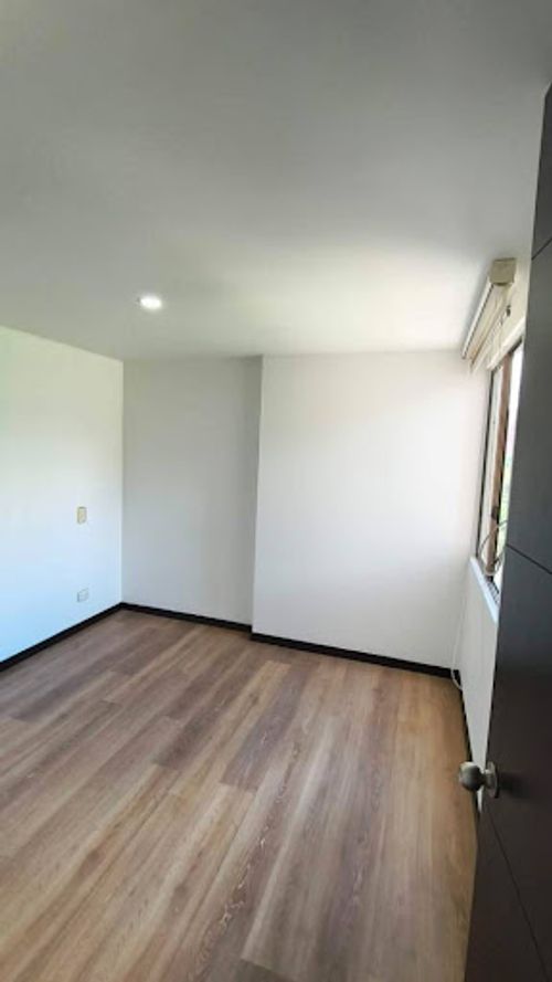 Apartamento de 3 alcobas en arriendo en Loma De Los Gonzalez, Medellín, 69 m² · foto 7 de 21