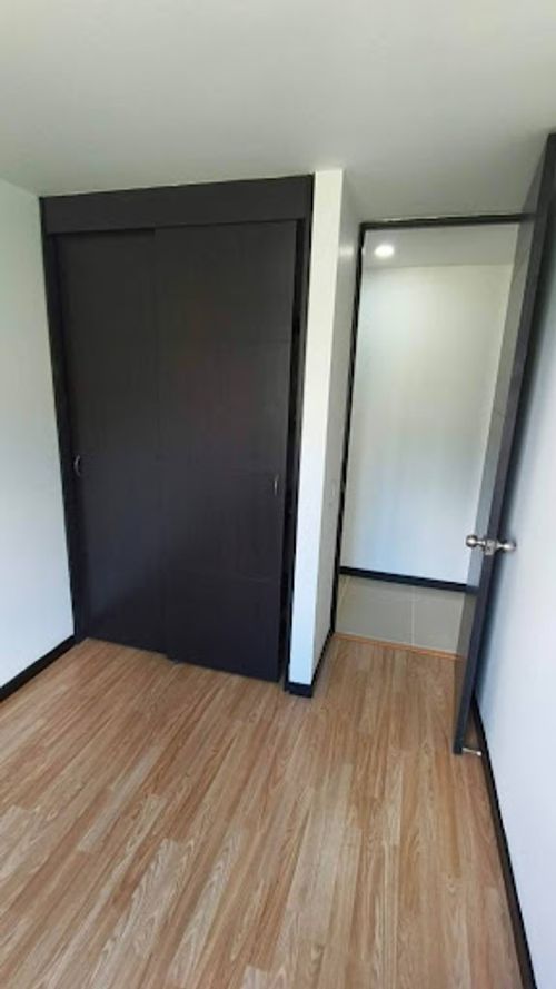 Apartamento de 3 alcobas en arriendo en Loma De Los Gonzalez, Medellín, 69 m² · foto 12 de 21