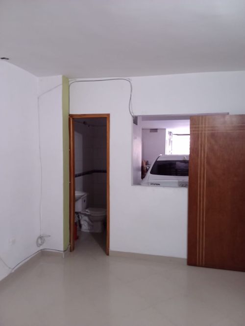 Local en arriendo en Los Naranjos, Envigado, 180 m² · foto 4 de 7