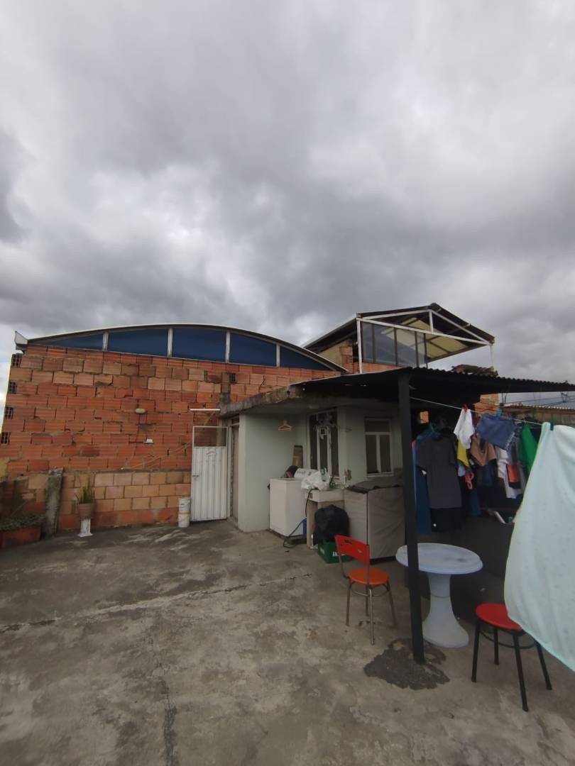 Casa en venta en Jose Antonio Galan, Bogotá · foto 21 de 24