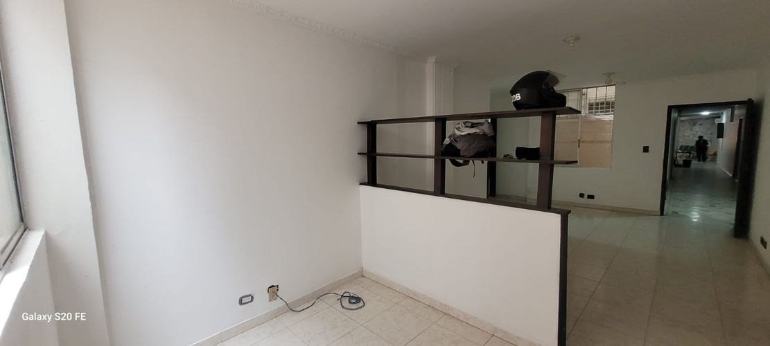 Apartamento en venta en Santa Rosa, Cali · foto 3 de 12