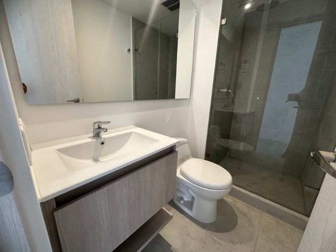 Apartamento de 3 alcobas en arriendo en Las Vegas, Envigado, 90 m² · foto 7 de 13