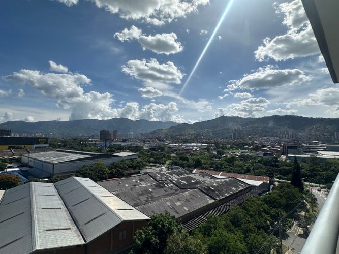 Apartamento de 3 alcobas en arriendo en Las Vegas, Envigado, 90 m² · foto 12 de 13