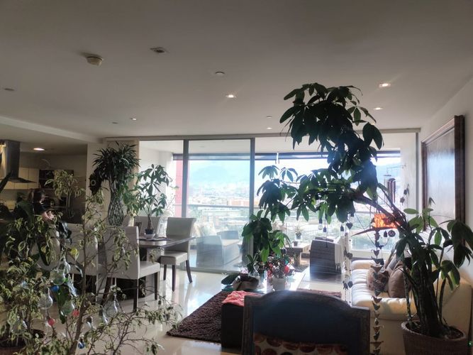 Apartamento en venta en Alejandria, Medellín · foto 2 de 18