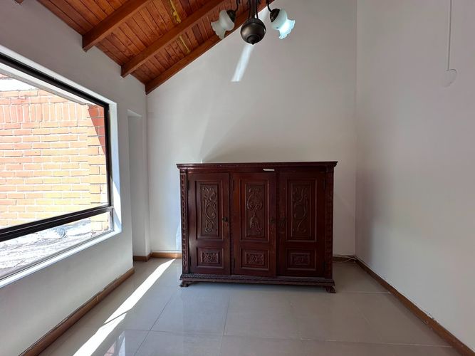 Casa de 3 alcobas en venta en El Poblado, Medellín, 150 m² · foto 10 de 17