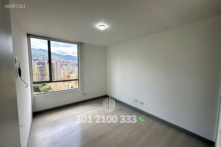 Apartamento de 3 alcobas en arriendo en Castropol, Medellín, 110 m² · foto 13 de 24